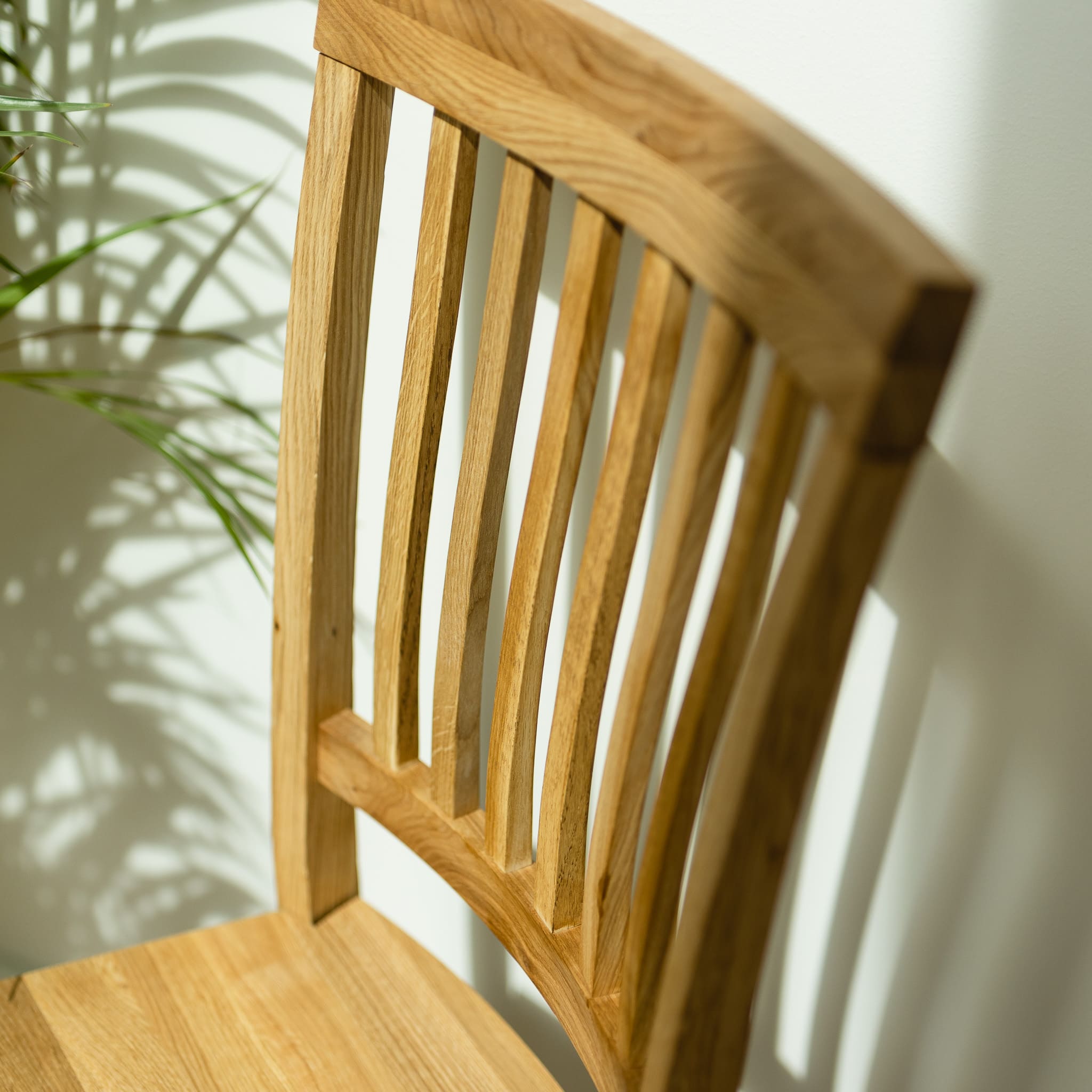 Chaise de salle à manger en bois massif de chêne style rustique